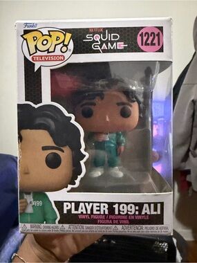 Funko Pop! Squid Game Ali Figure - Green Tracksuit with White Shoes